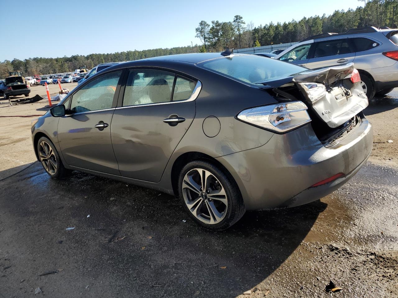 2014 Kia Forte - Image 2