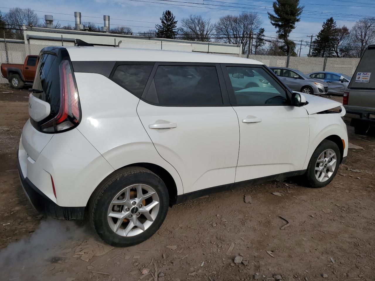 2023 Kia Soul - Image 3