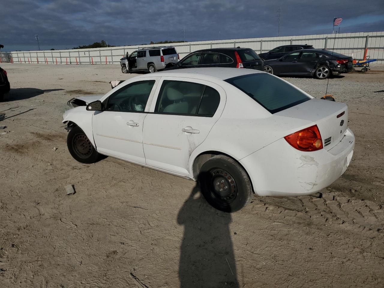 2005 Chevrolet Cobalt - Image 2