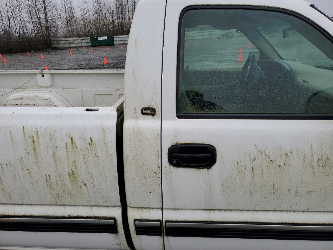2002 Chevrolet Silverado C1500 VIN: 1GCEC14V12Z305032 Lot: 46584315