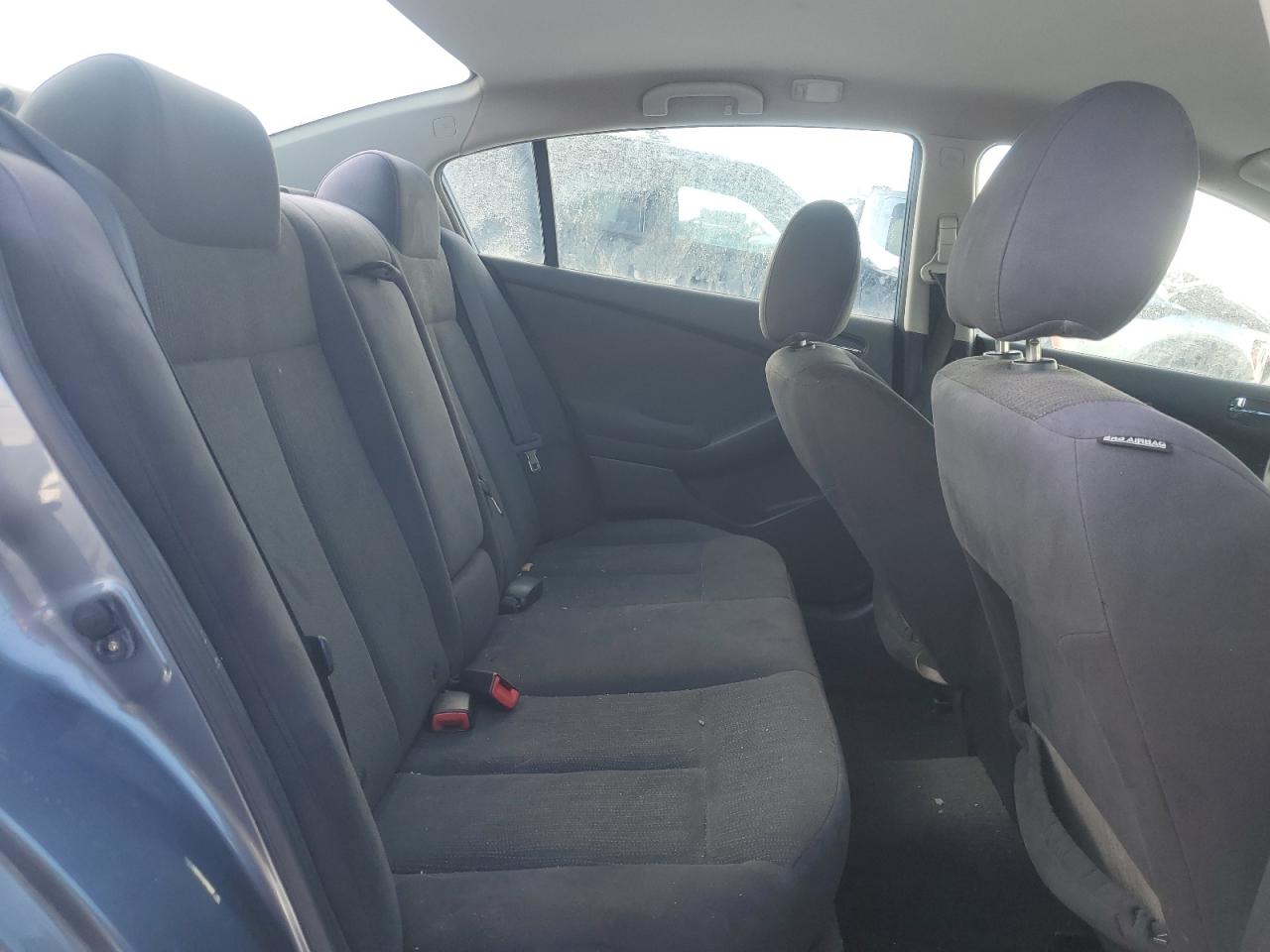 2010 Nissan Altima - Image 10