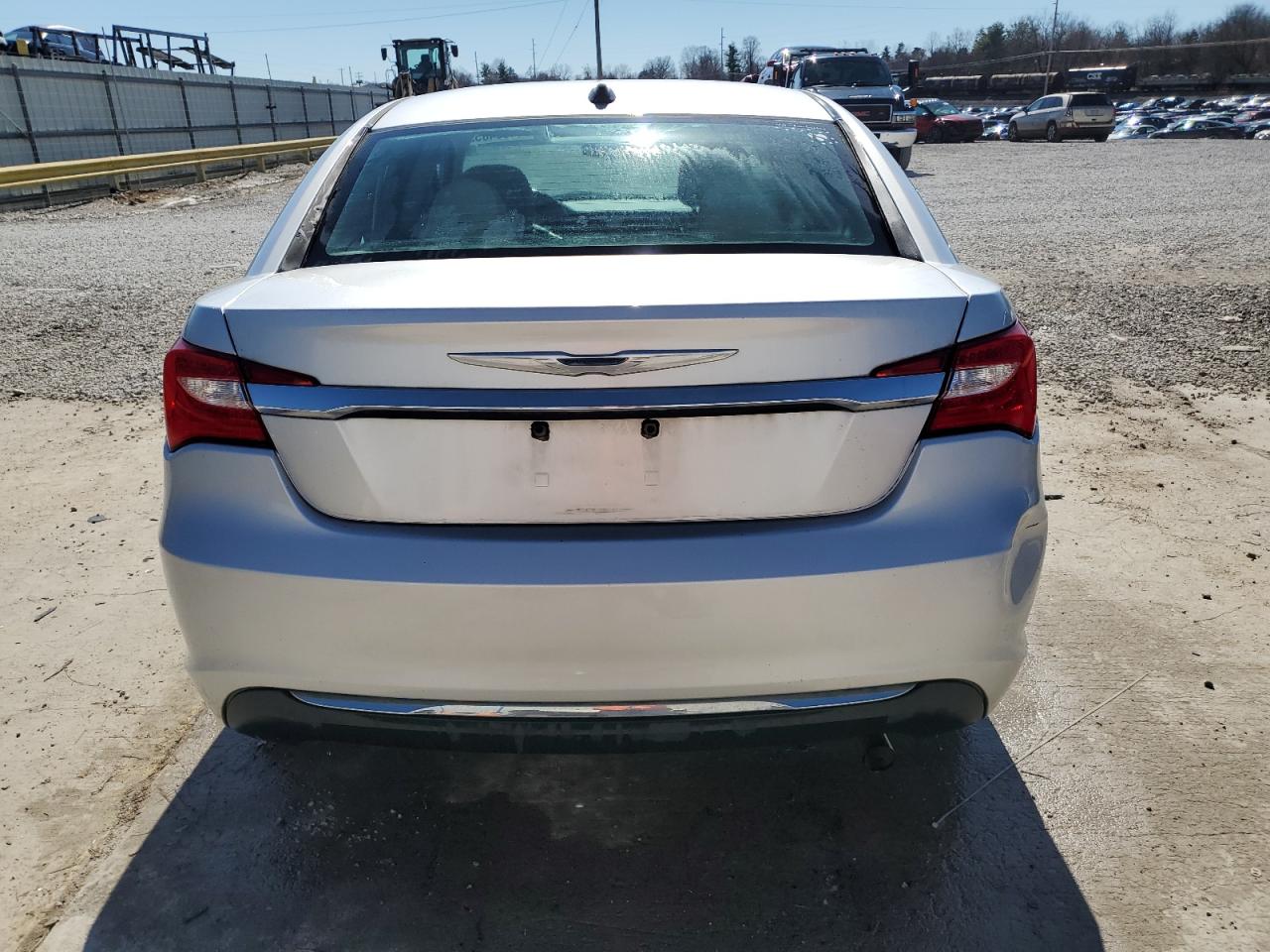 2012 Chrysler 200 - Image 6