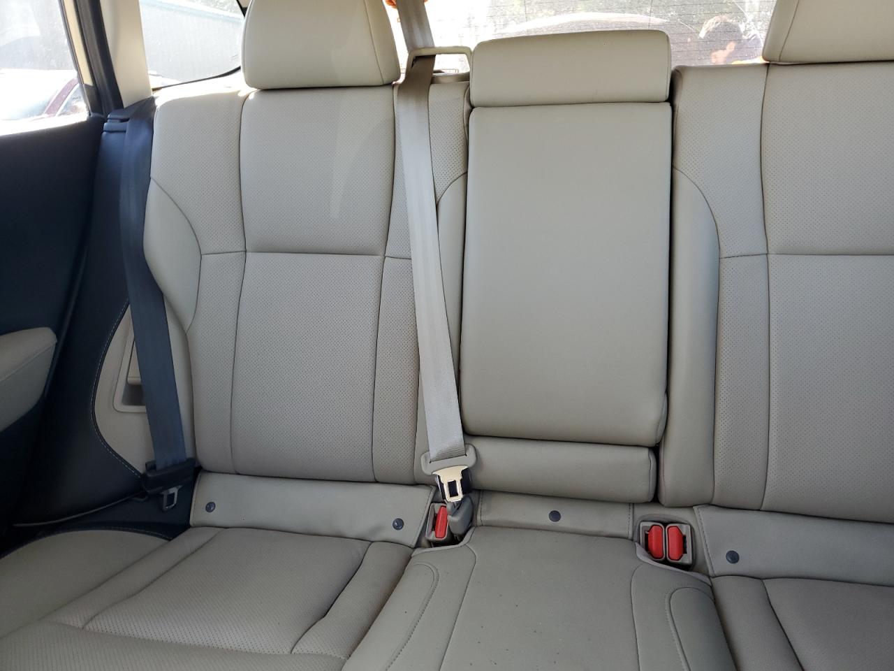 2020 Subaru Outback - Image 10