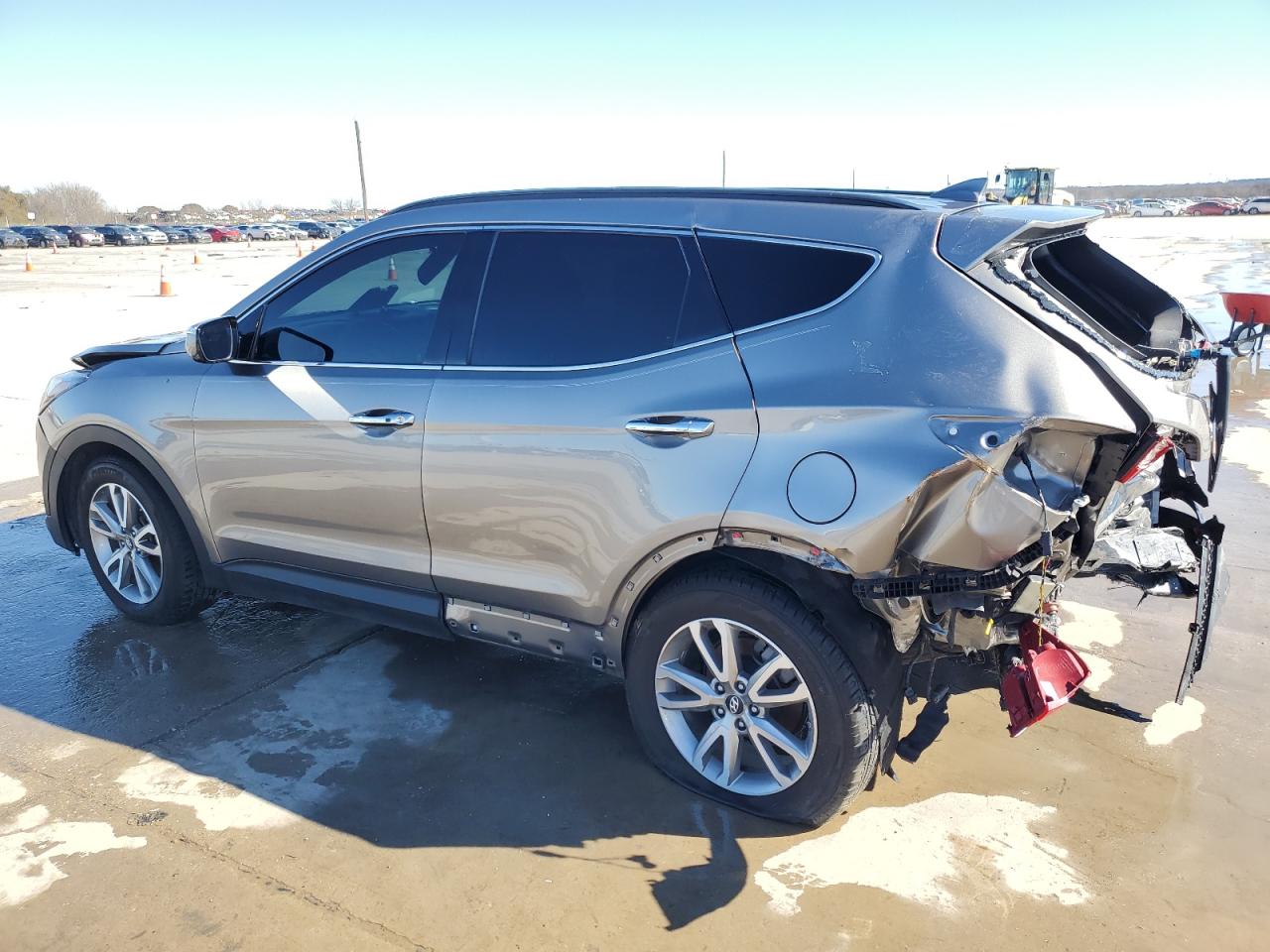 2014 Hyundai Santa Fe - Image 2