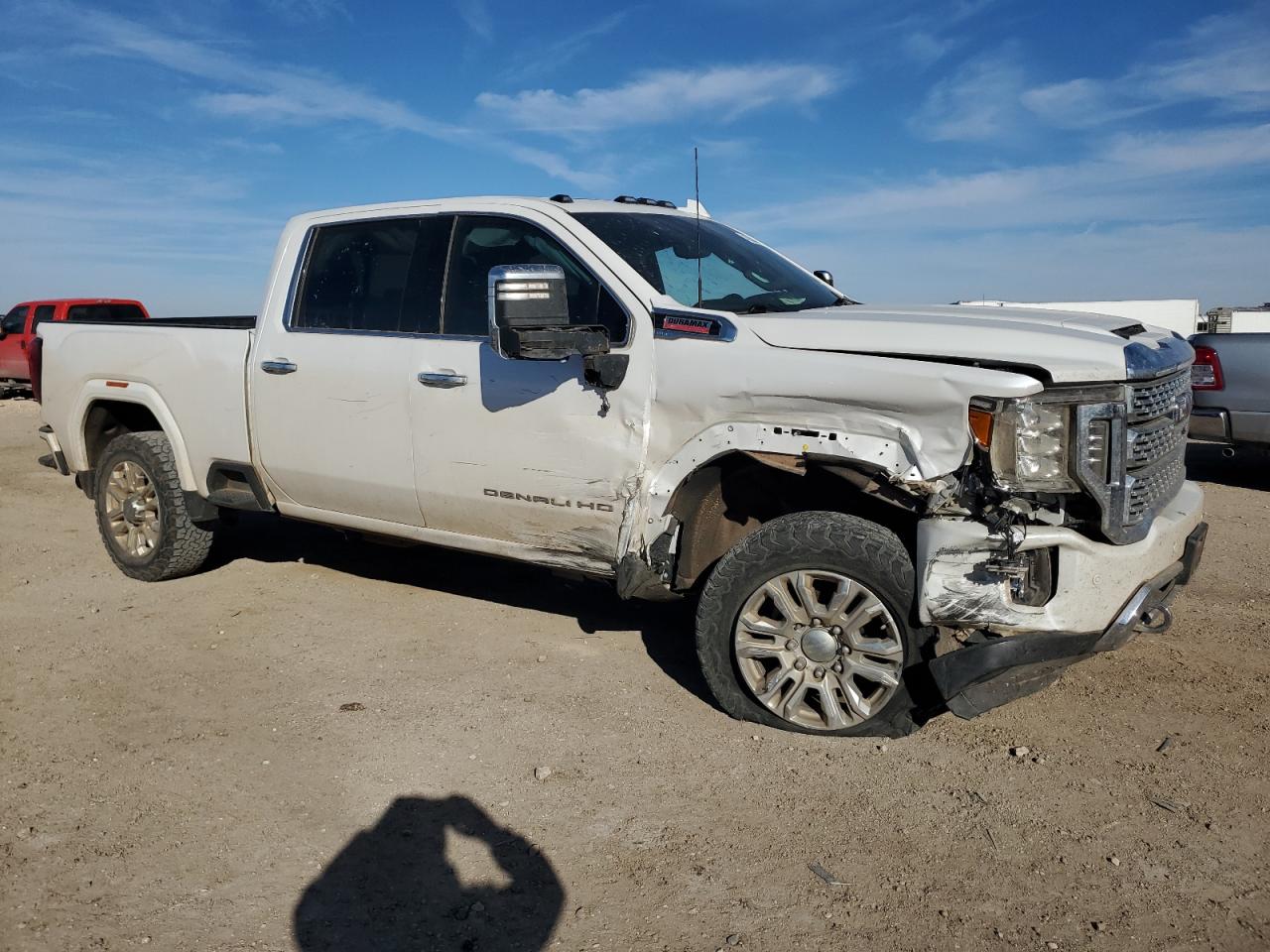 2022 GMC Sierra - Image 4