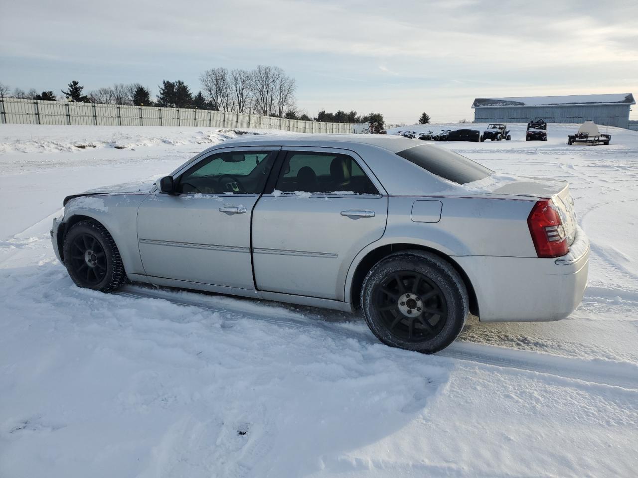 2010 Chrysler 300 - Image 2