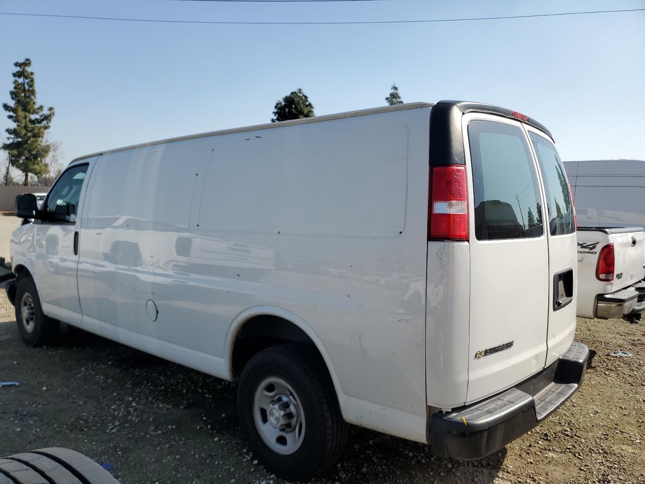 1GCWGBFP9K1157917 CHEVROLET EXPRESS 2019