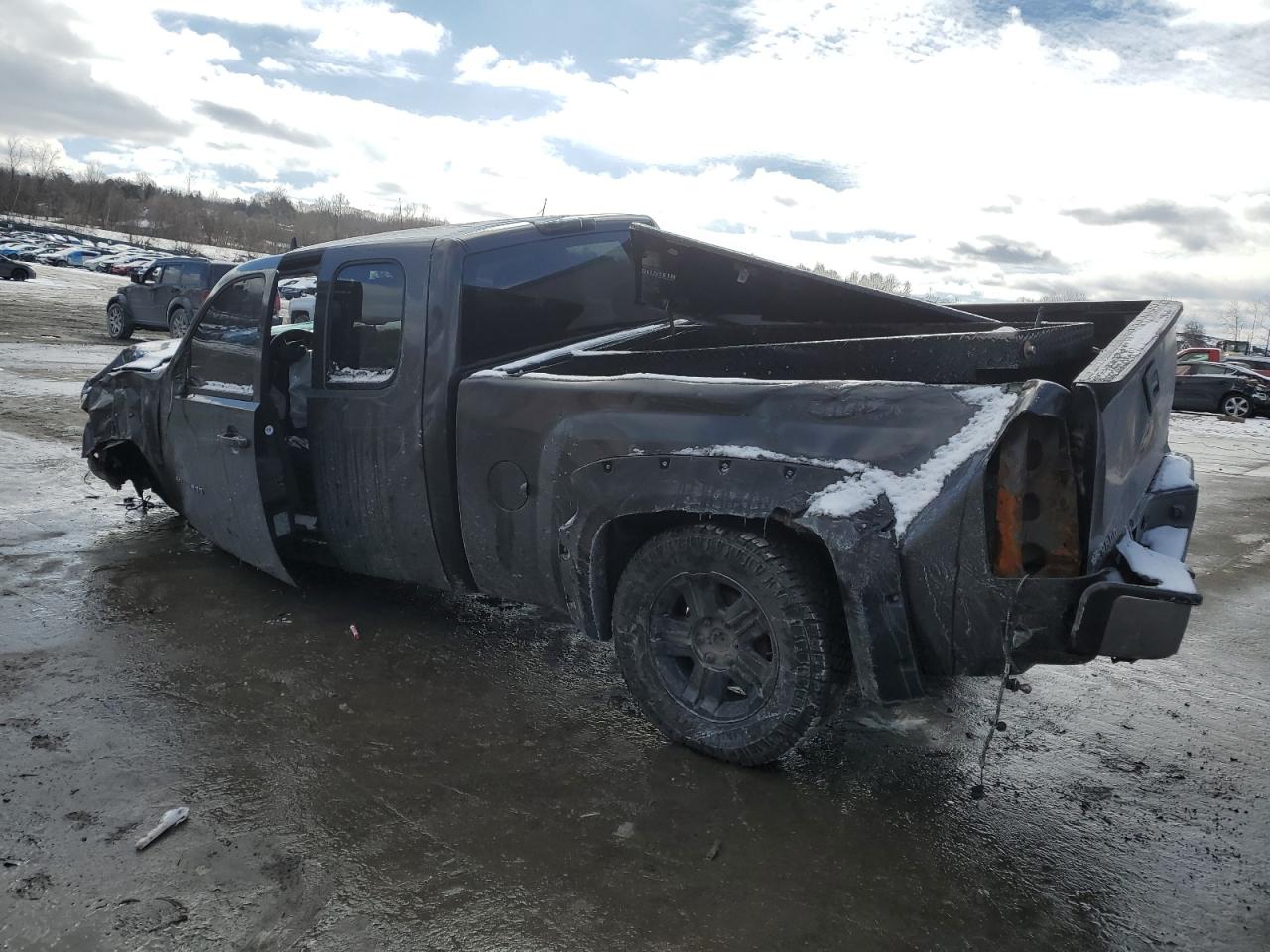 2010 Chevrolet Silverado - Image 2
