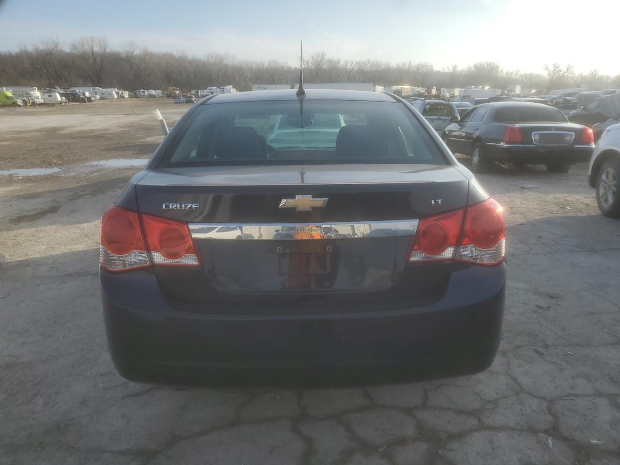 2014 Chevrolet Cruze - Image 6