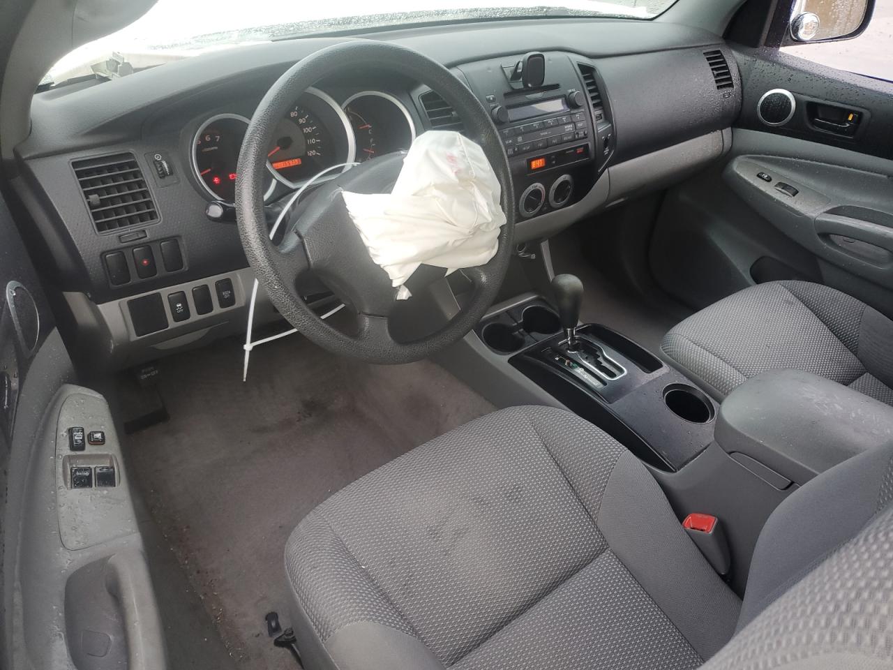 2010 Toyota Tacoma - Image 8