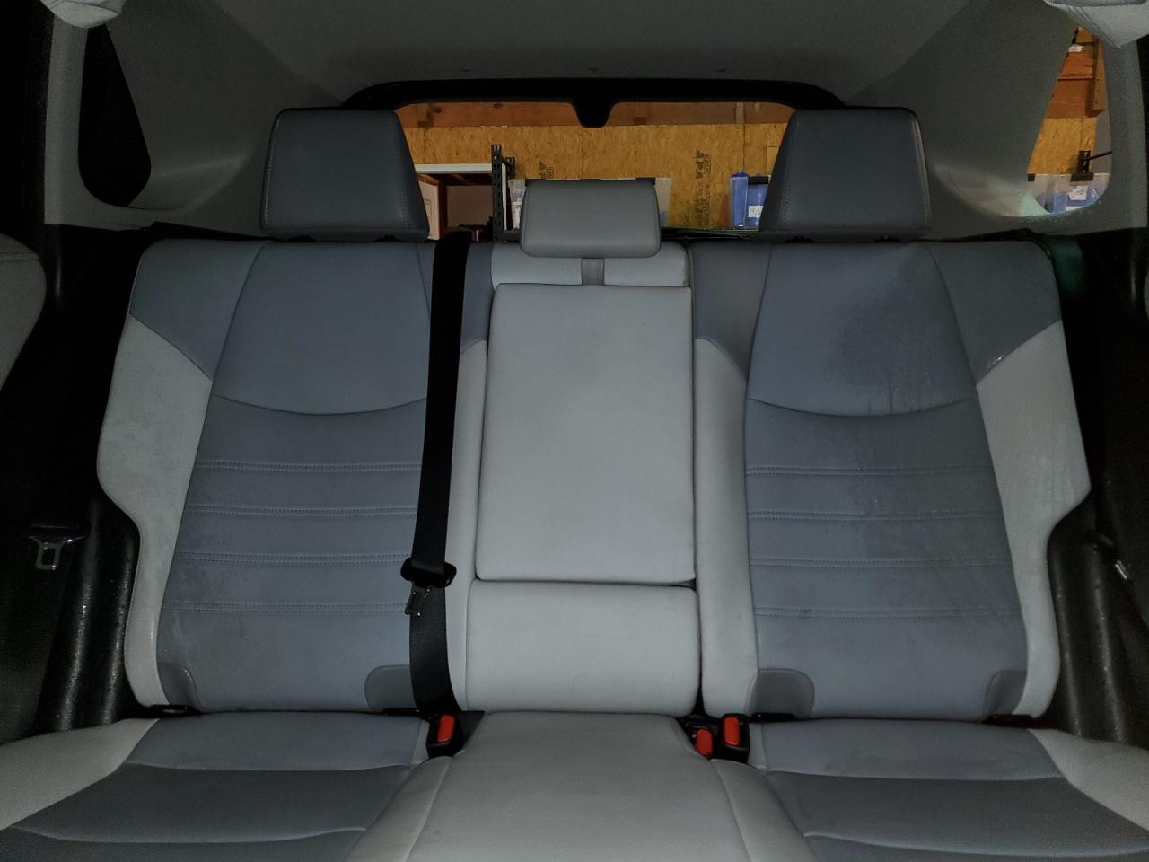 2019 Toyota RAV 4 - Image 10