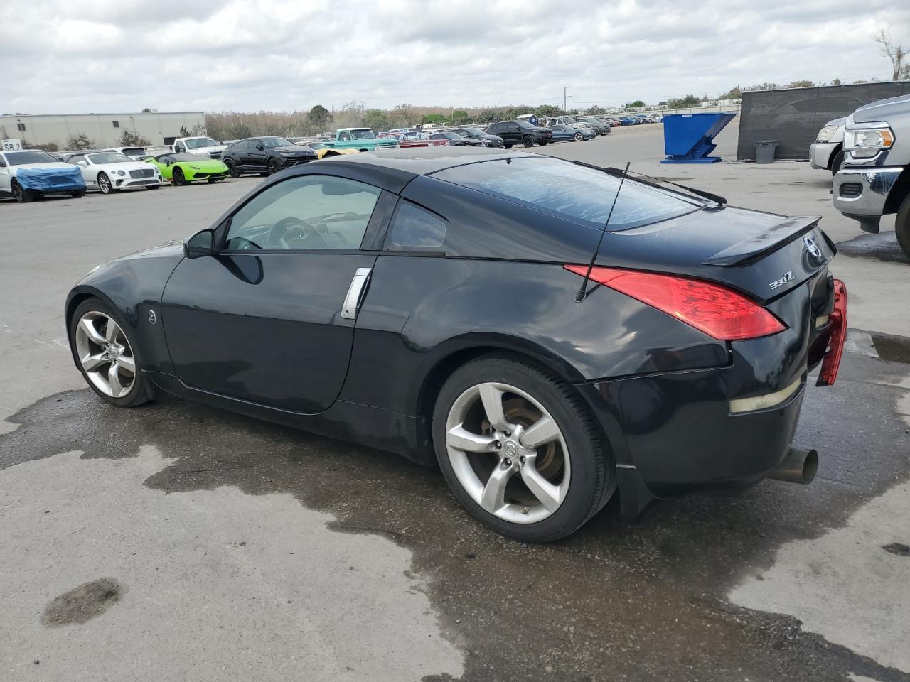 2007 Nissan 350Z - Image 2