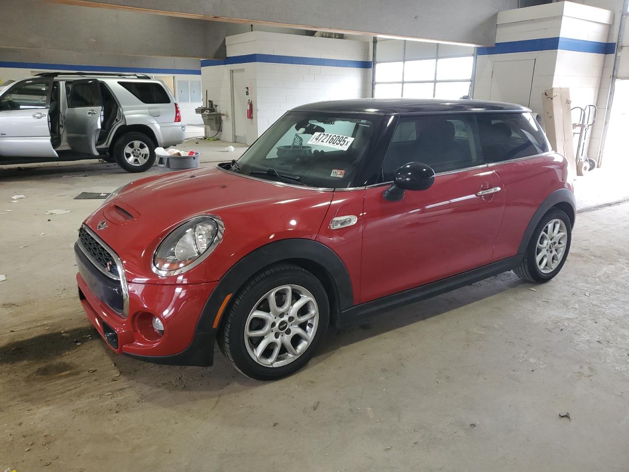 2015 MINI Cooper - Image 1
