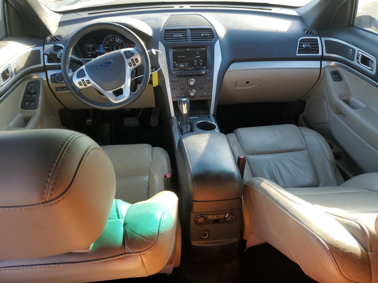 2014 Ford Explorer - Image 8