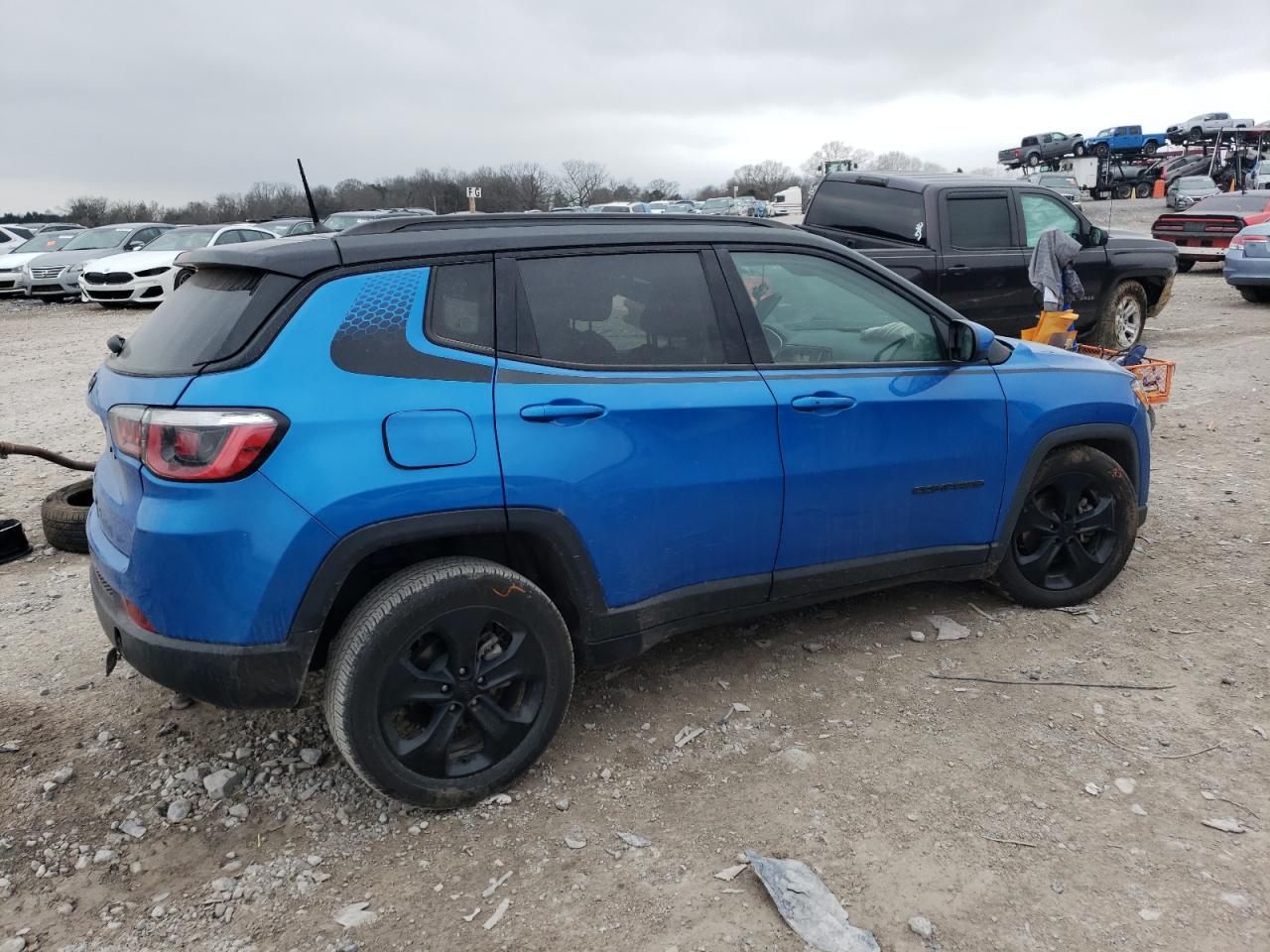 2018 Jeep Compass - Image 3