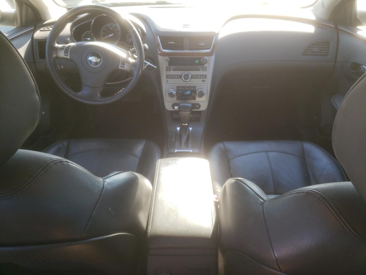 2010 Chevrolet Malibu - Image 8