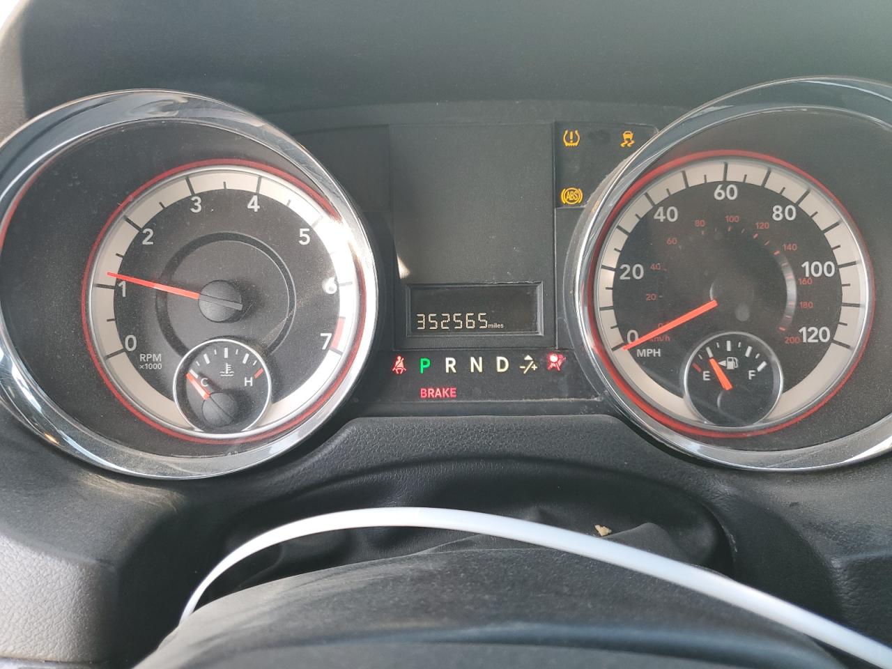 2018 Dodge Caravan - Image 9