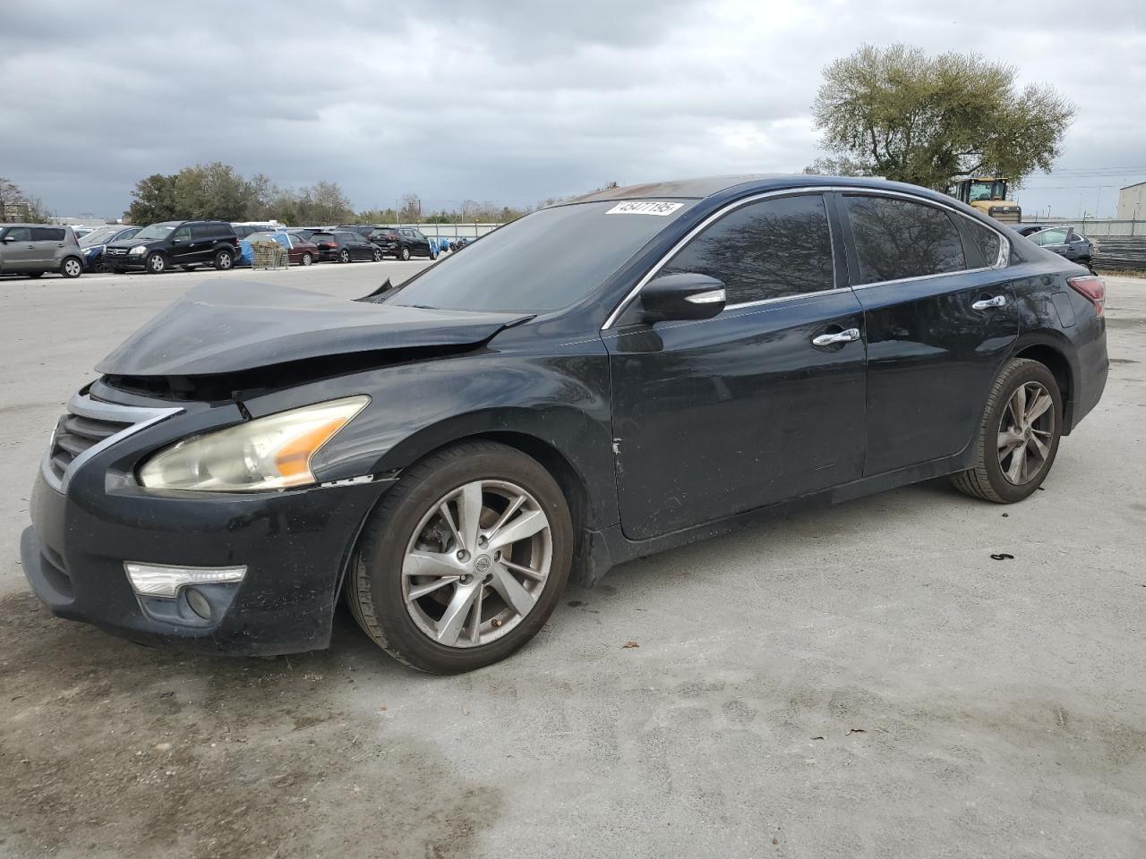 2015 Nissan Altima - Image 1