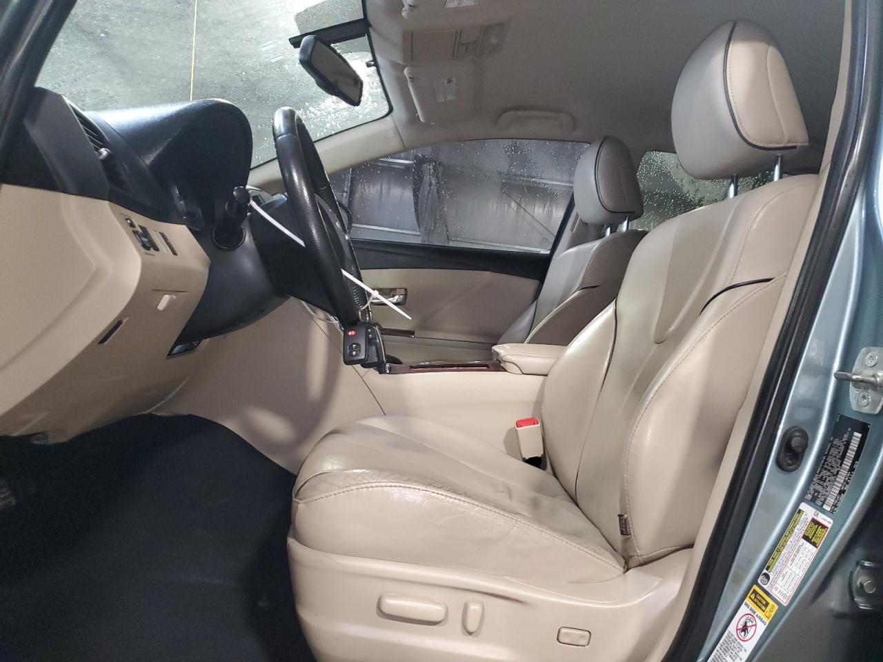 2010 Toyota Venza - Image 7