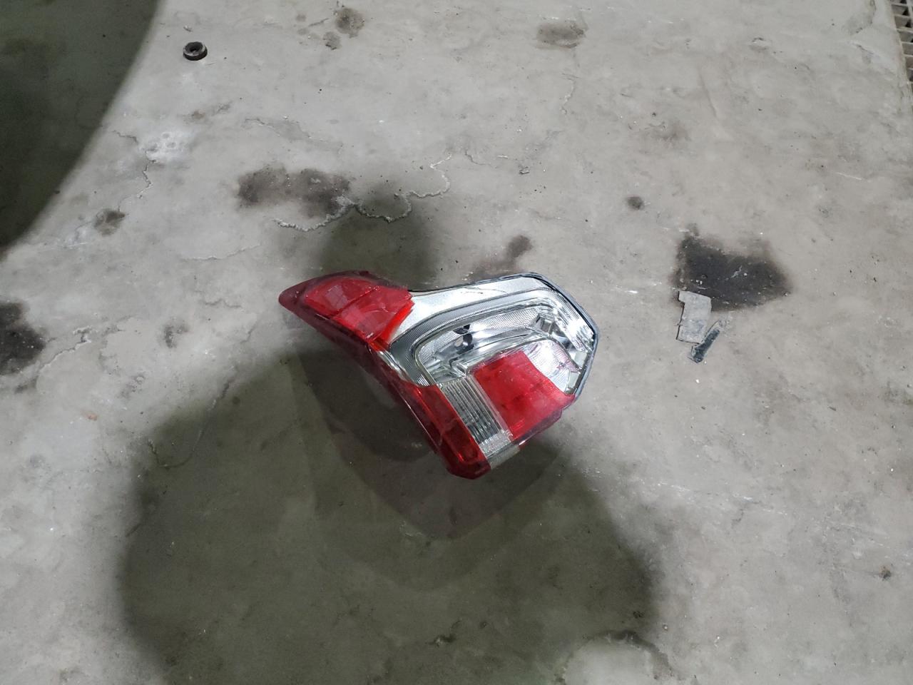 2017 Ford Explorer - Image 13