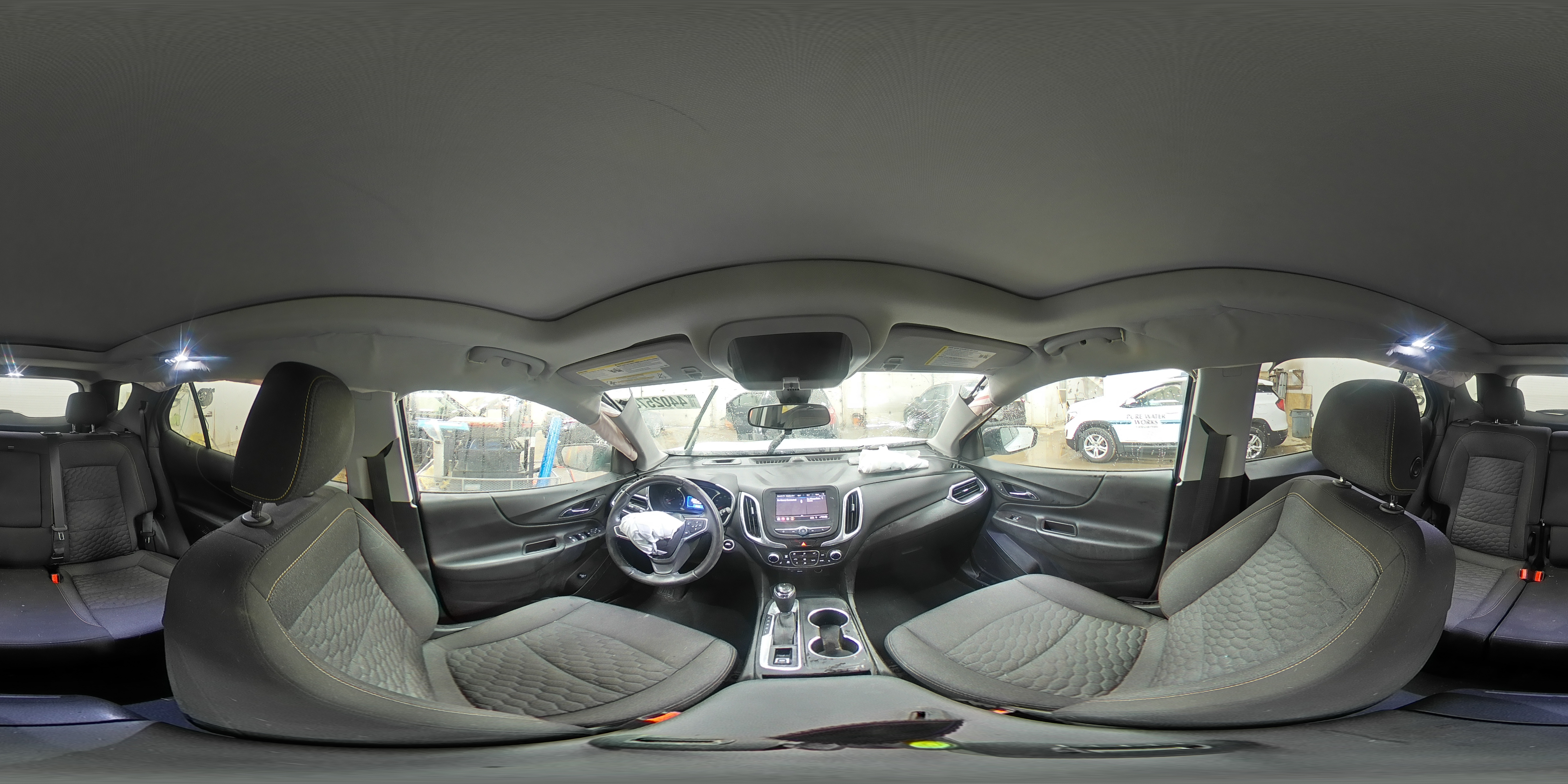 2020 Chevrolet Equinox - Image 15