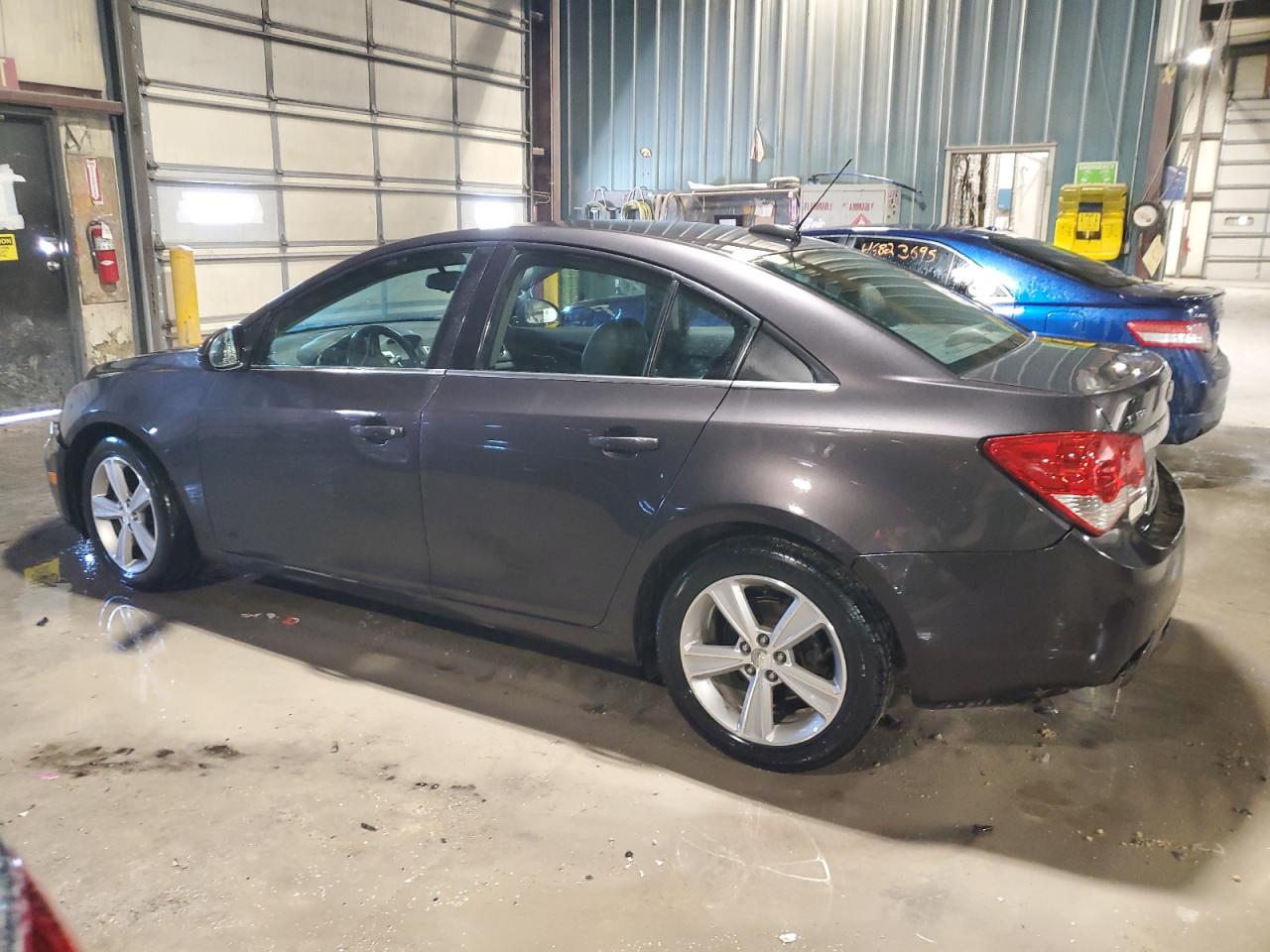 2015 Chevrolet Cruze - Image 2