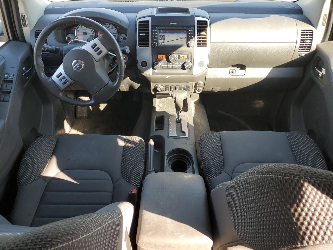 2017 Nissan Navara (Frontier) - Image 8