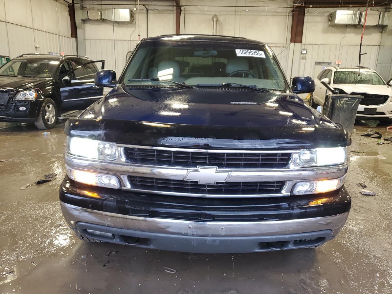 2001 Chevrolet Tahoe - Image 5