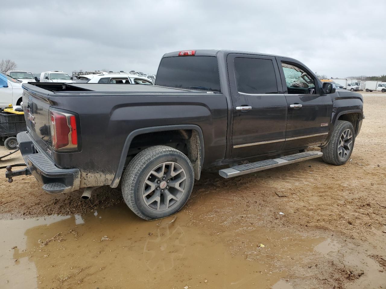 2016 GMC Sierra - Image 3