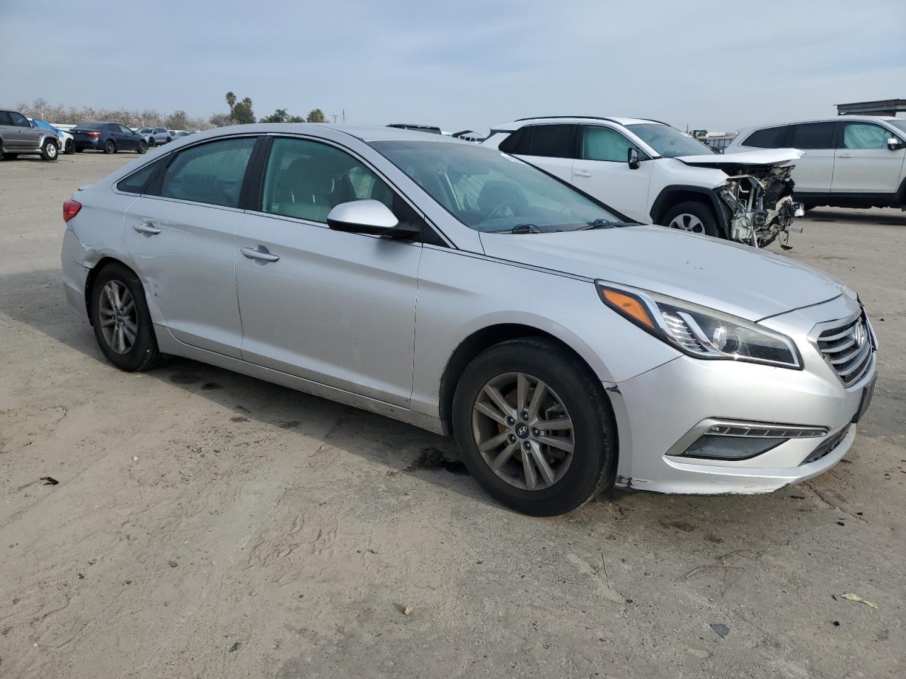 2015 Hyundai Sonata - Image 4
