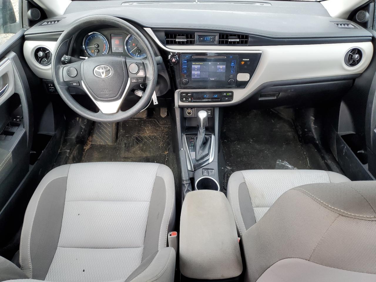 2017 Toyota Corolla - Image 8