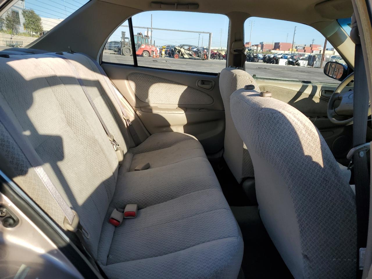 2000 Toyota Corolla - Image 10