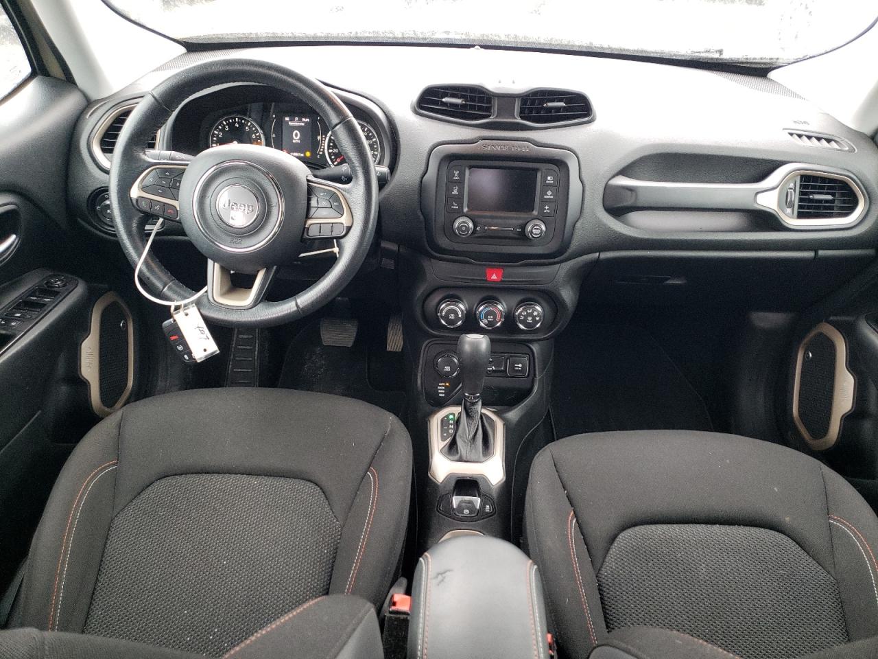 2016 Jeep Renegade - Image 8