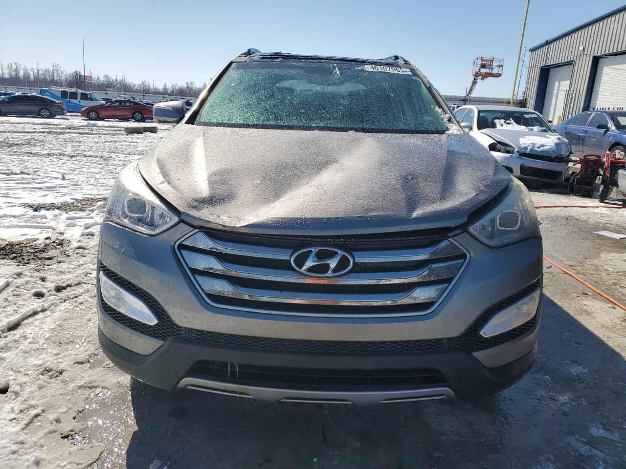 2015 Hyundai Santa Fe - Image 5