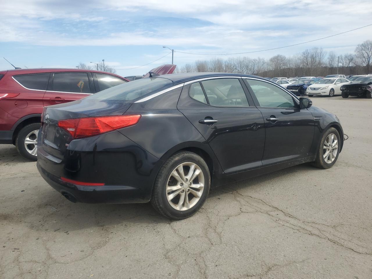 2013 Kia Optima - Image 3