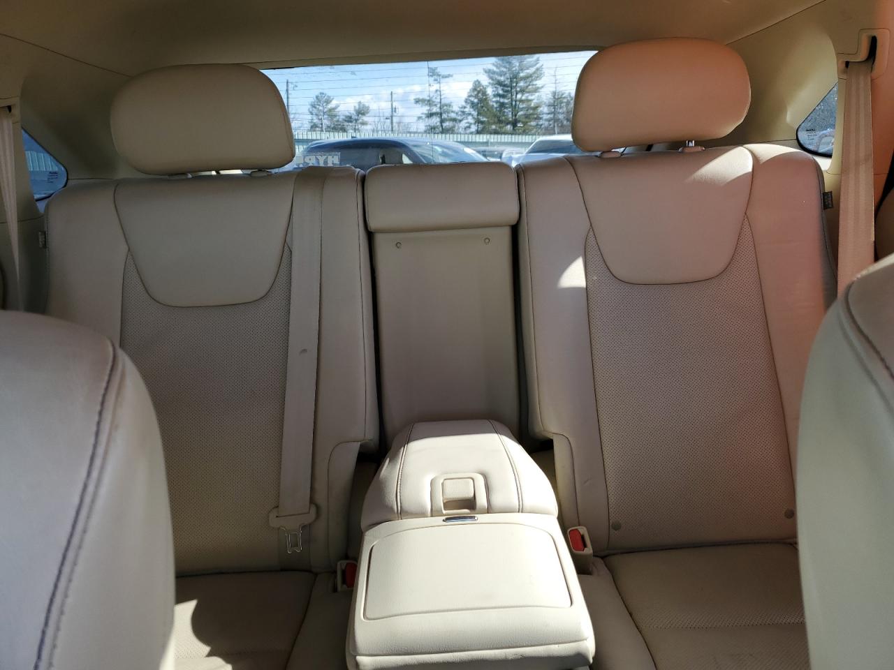2015 Lexus RX - Image 10