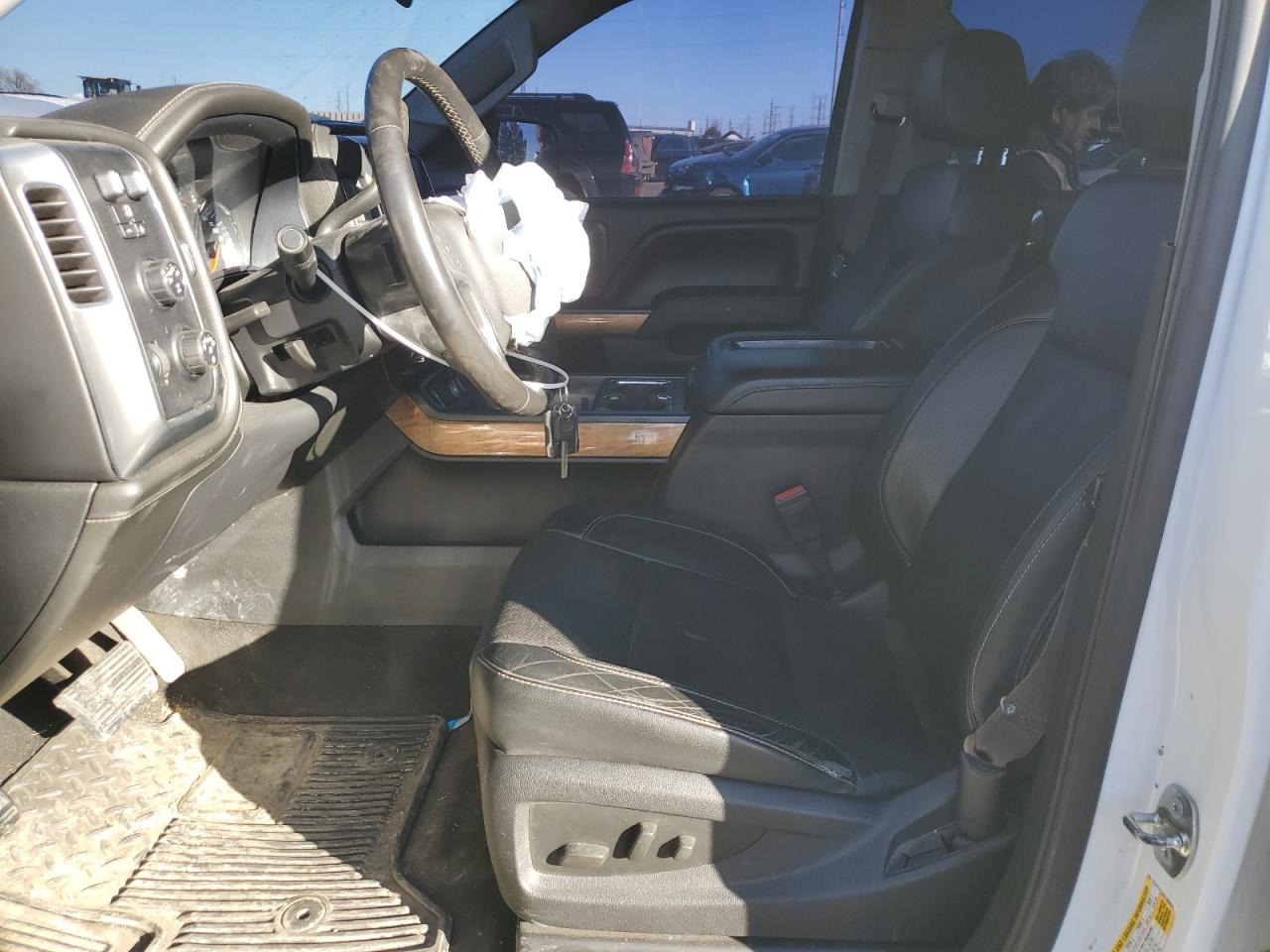 2015 Chevrolet Silverado - Image 7