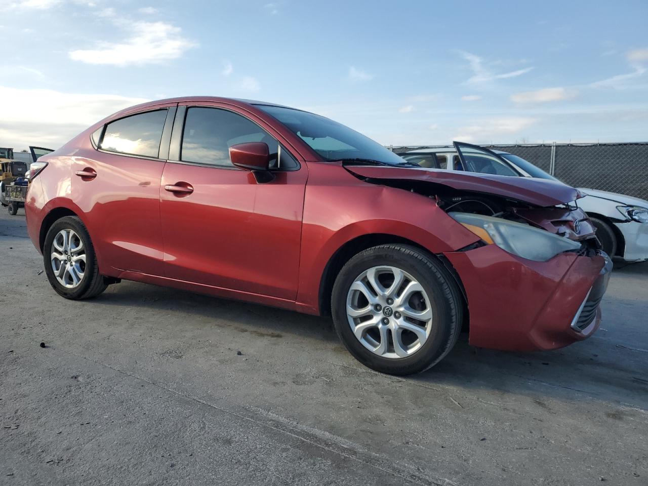 2017 Toyota Yaris - Image 4
