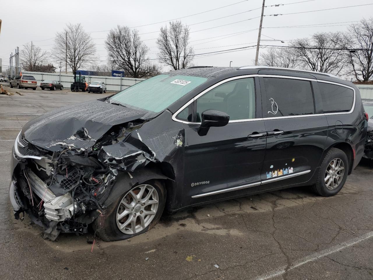 2020 Chrysler Pacifica - Image 1