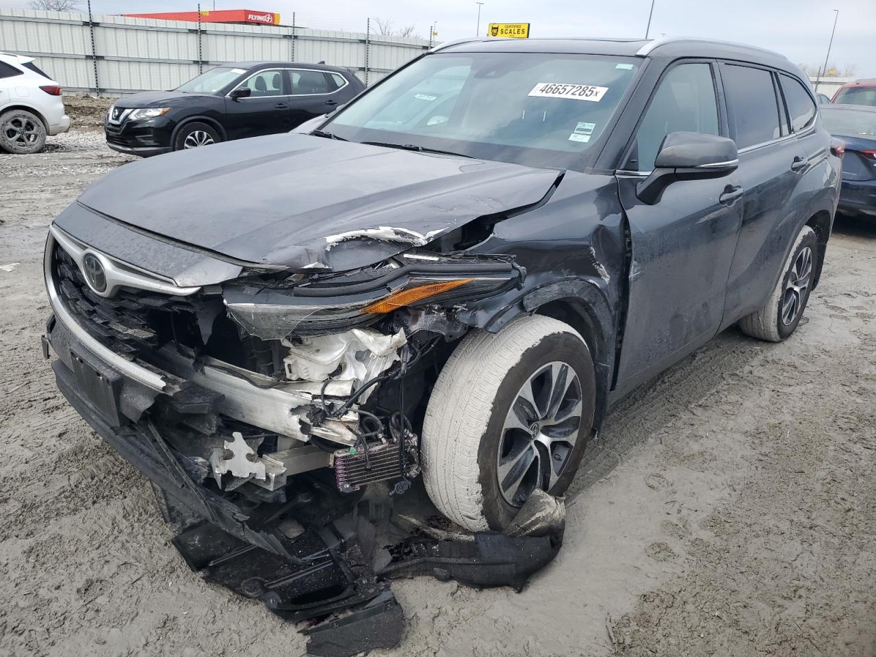 2020 Toyota Highlander Xle de vânzare în Cahokia Heights, IL - Front End