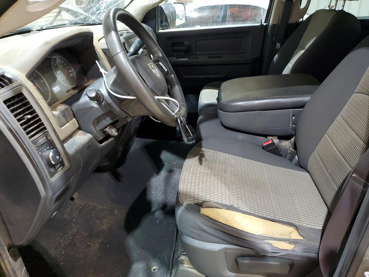2012 Dodge RAM - Image 7