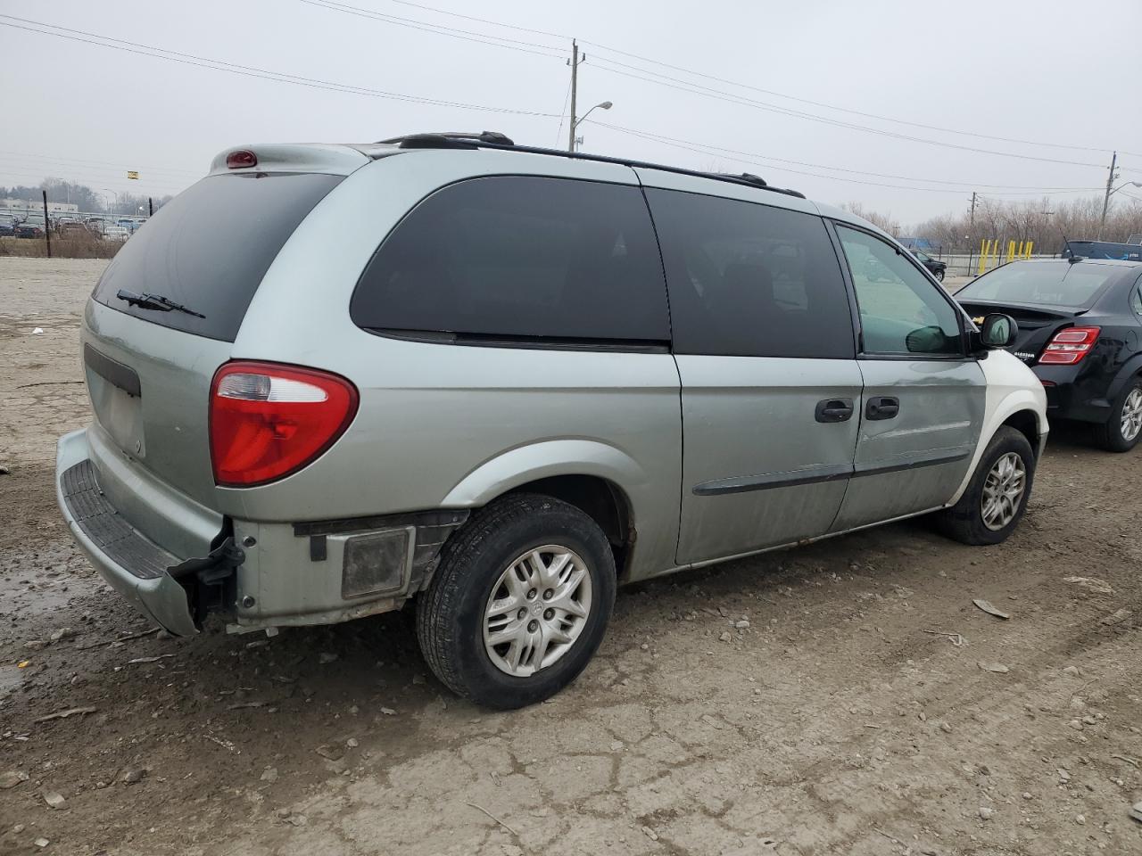2004 Dodge Caravan - Image 3