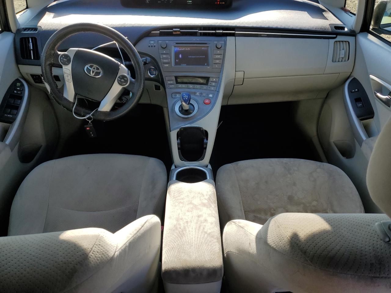 2012 Toyota Prius - Image 8