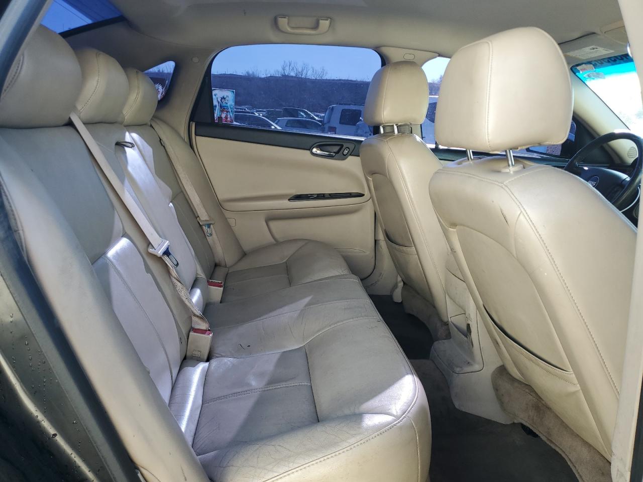 2006 Chevrolet Impala - Image 10