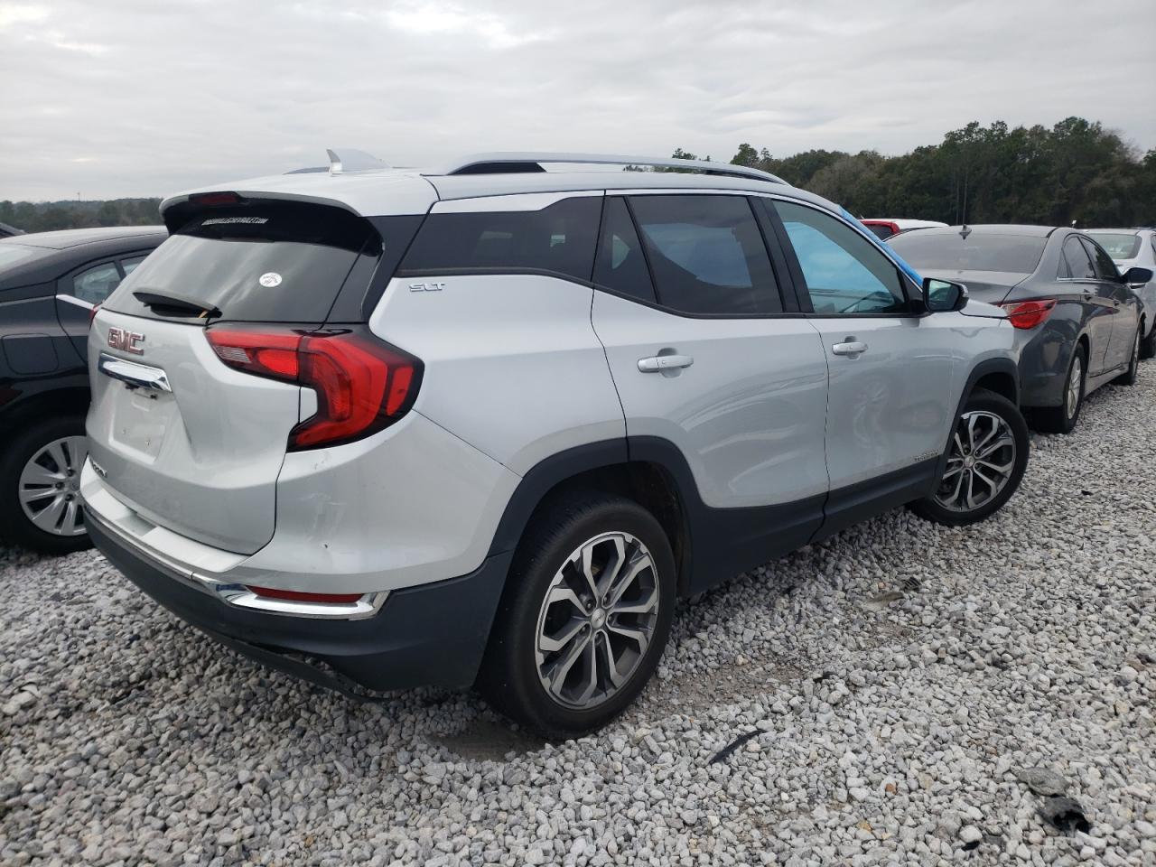 2019 GMC Terrain - Image 3