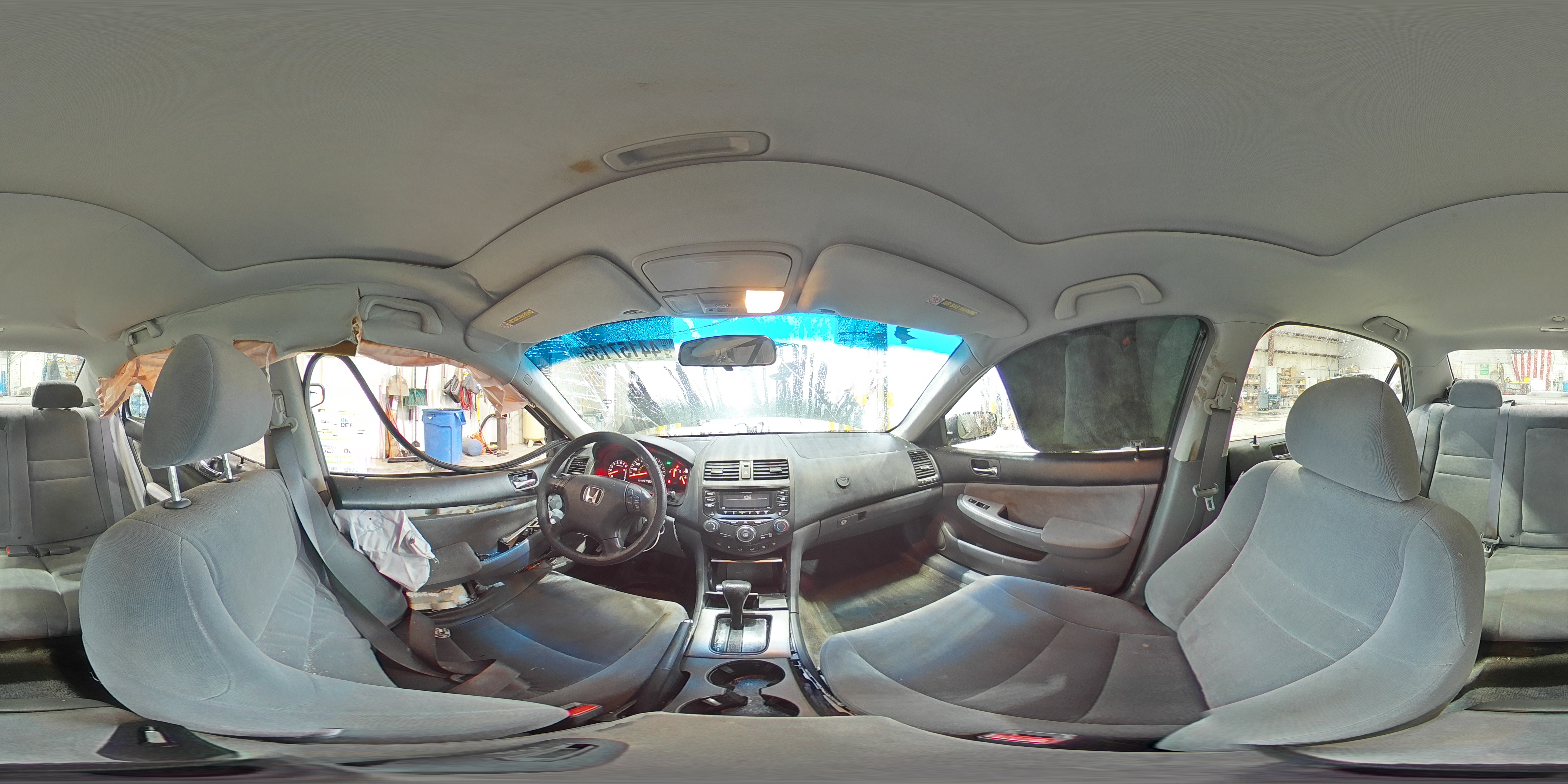 2005 Honda Accord - Image 13