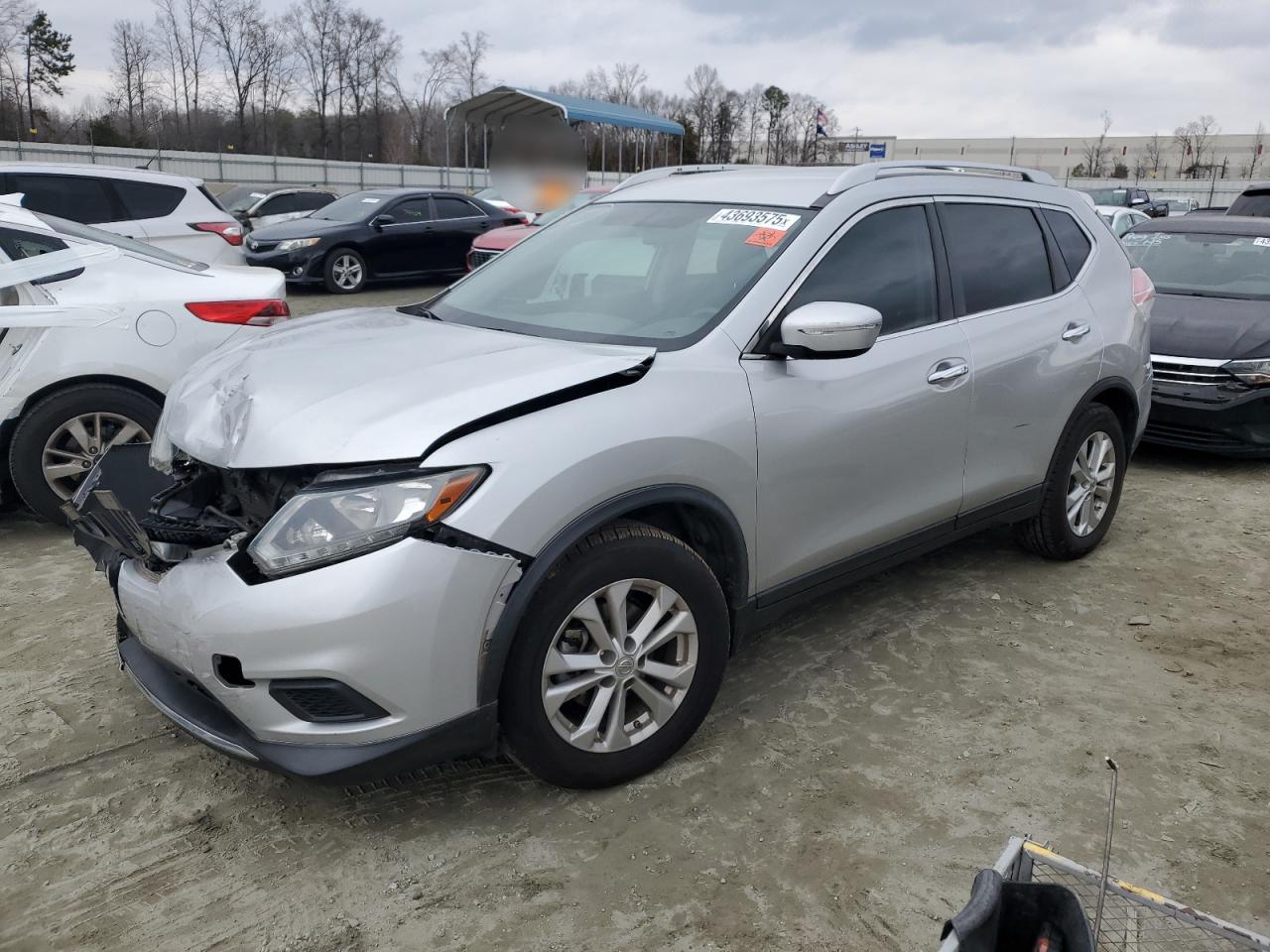 2015 Nissan Rogue - Image 1