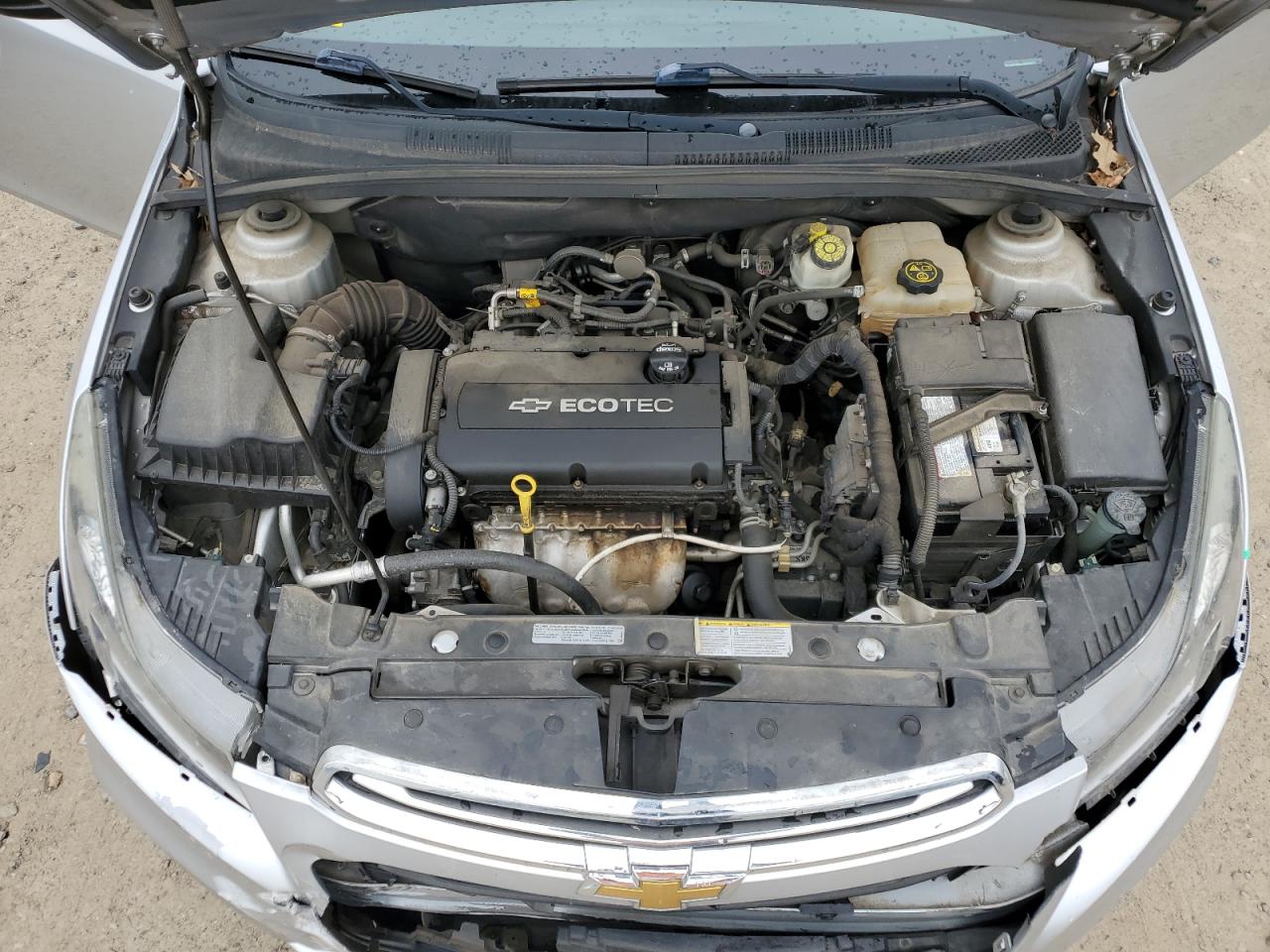 2015 Chevrolet Cruze - Image 11