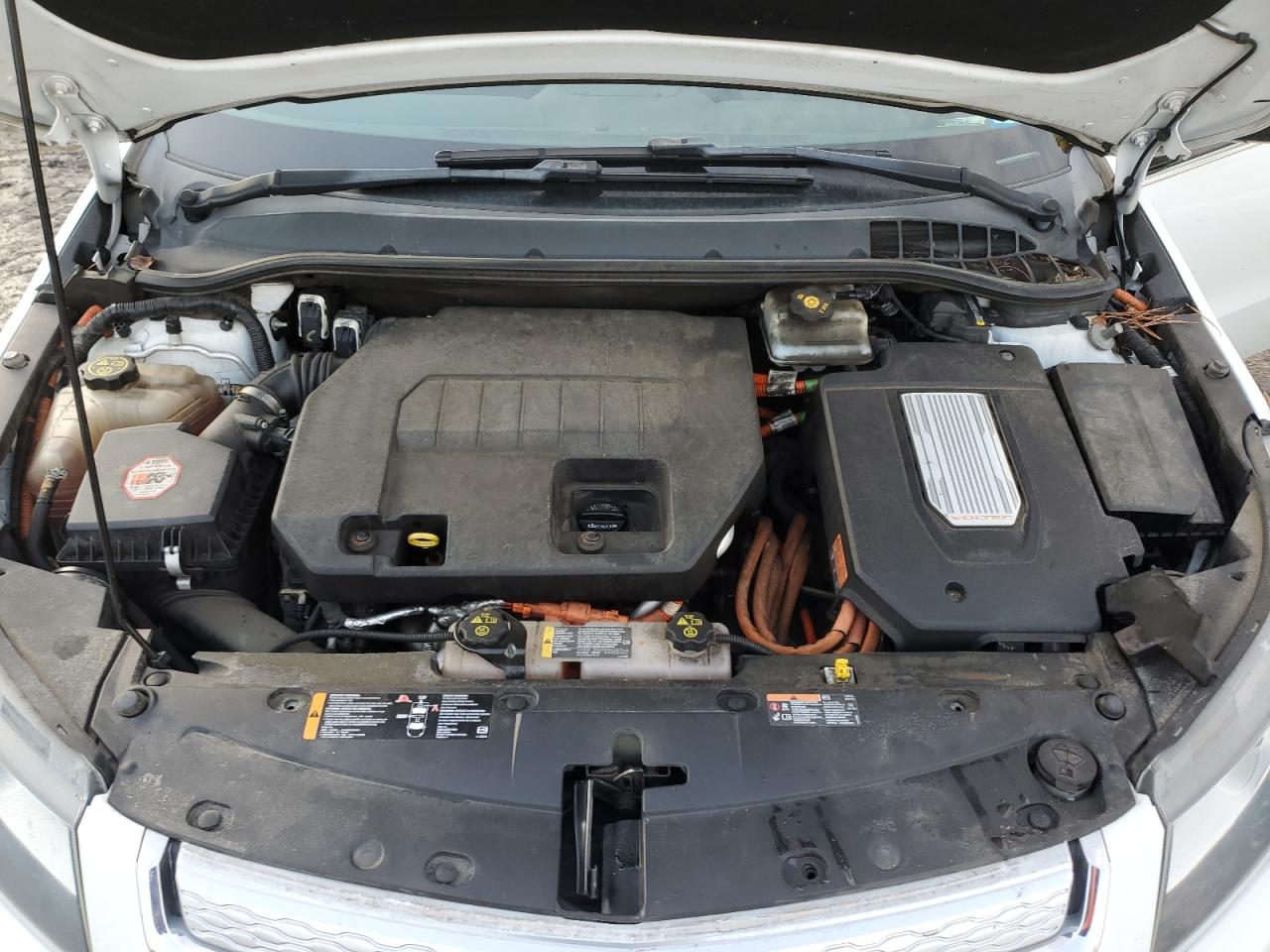 2014 Chevrolet Volt - Image 11