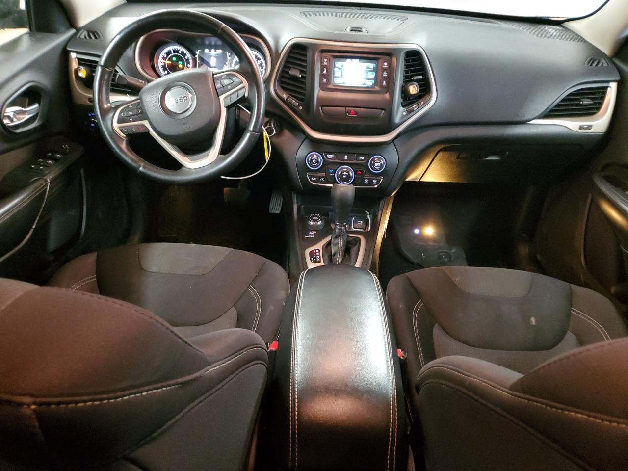 2015 Jeep Grand Cherokee - Image 8